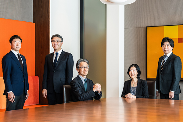 PwCメンバーとグループ顧問が語るGXの展望と課題